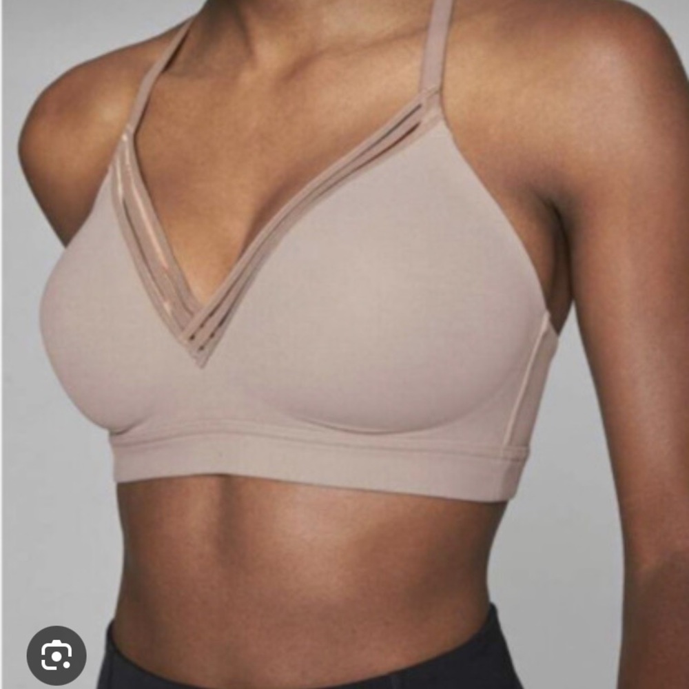 Athleta A-C powervita everyday bra